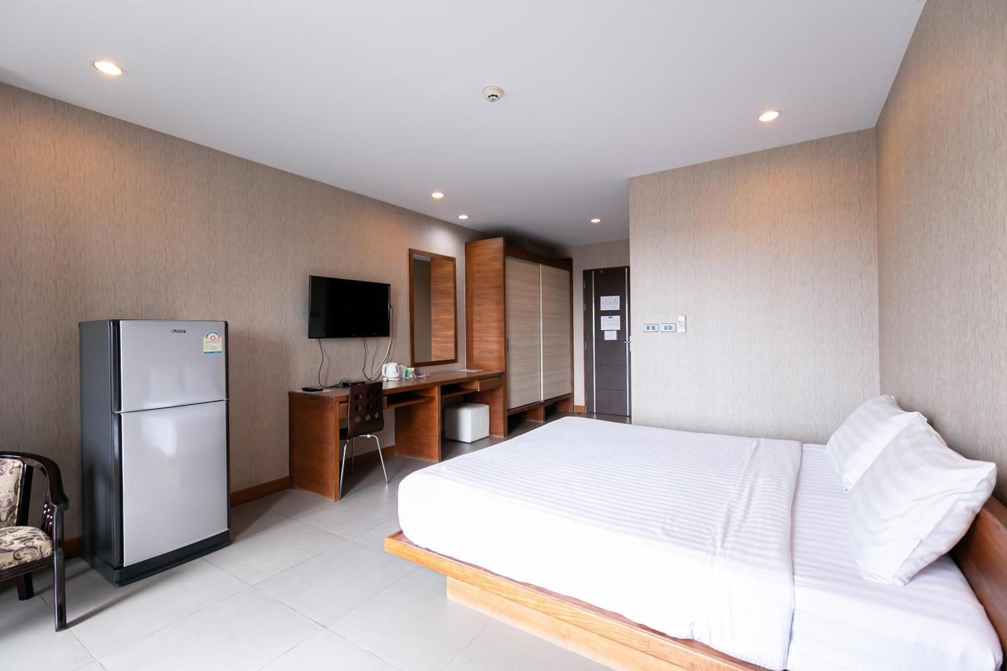 Farthai Residence Phan Thong Exterior foto